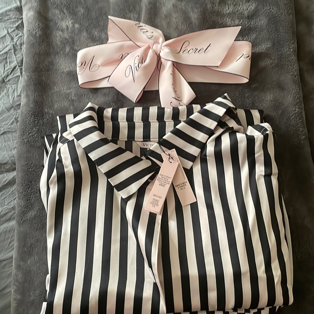VS signature 2pc long sleeve set XL-L (long)